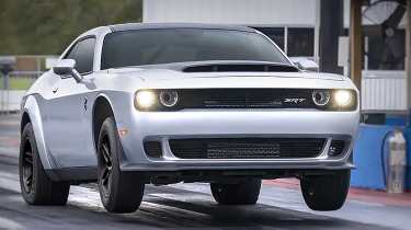 Dodge Challenger SRT Demon 170 - wheelie